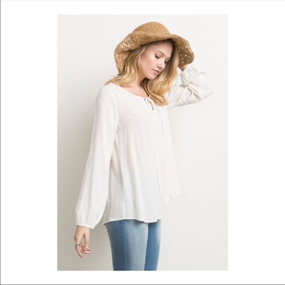 Mystree Printed tie front Blouse. - Picture 3 of 5